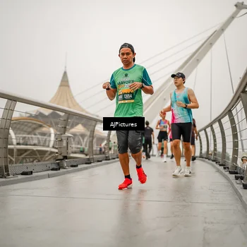 Runner Photo 8589827