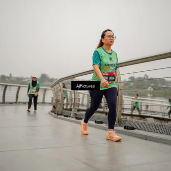 Runner Photo 8589845