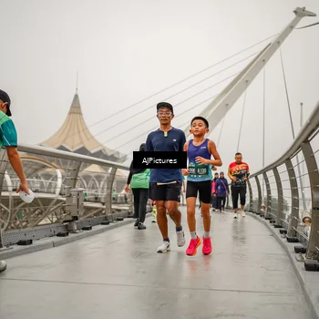 Runner Photo 8589864