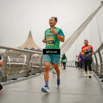 Runner Photo 8589869