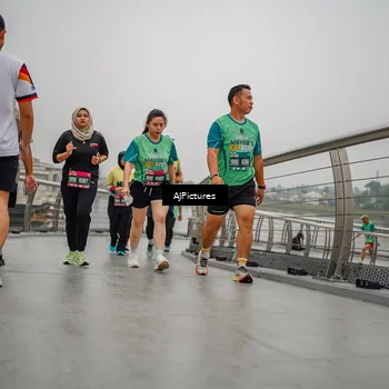Runner Photo 8589900