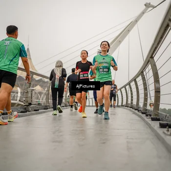 Runner Photo 8589905