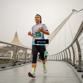 Runner Photo 8589932