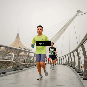 Runner Photo 8589947