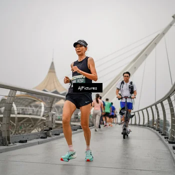 Runner Photo 8589954