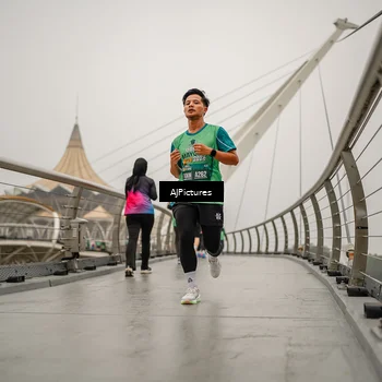 Runner Photo 8589988