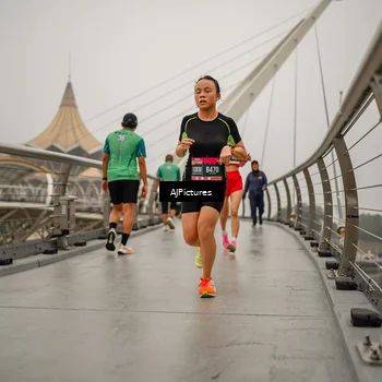 Runner Photo 8590007