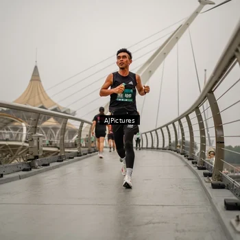 Runner Photo 8590036