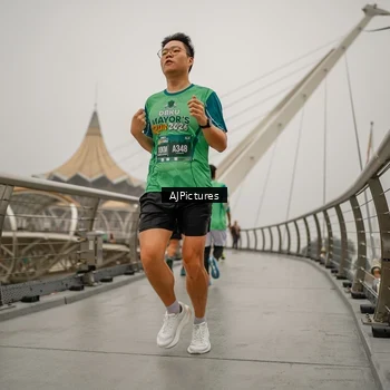 Runner Photo 8590047