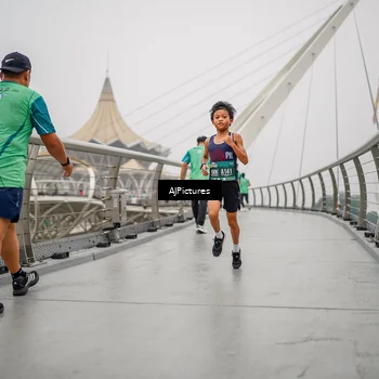 Runner Photo 8590079