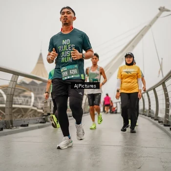 Runner Photo 8590098