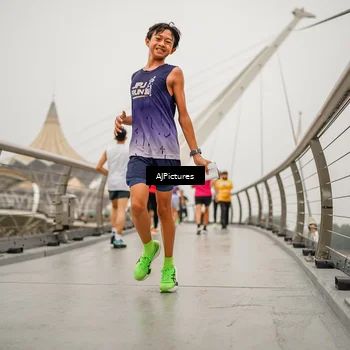 Runner Photo 8590103
