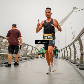 Runner Photo 8590109