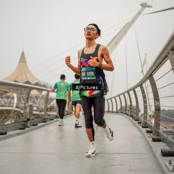 Runner Photo 8590121