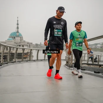 Runner Photo 8590183
