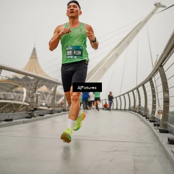 Runner Photo 8590207