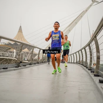 Runner Photo 8590239
