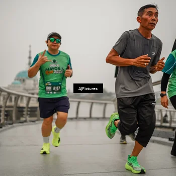 Runner Photo 8590288