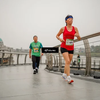 Runner Photo 8590299