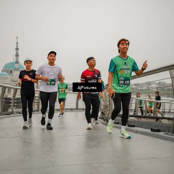 Runner Photo 8590317