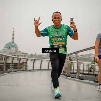 Runner Photo 8590334
