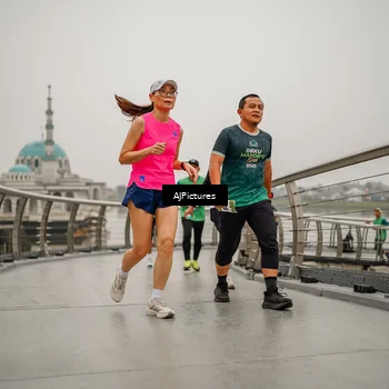 Runner Photo 8590363