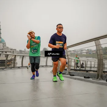 Runner Photo 8590370