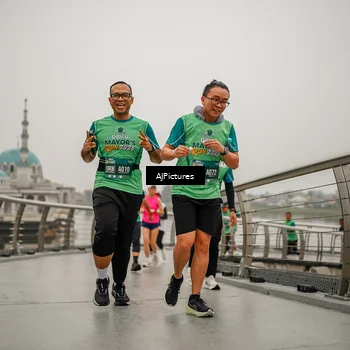 Runner Photo 8590376