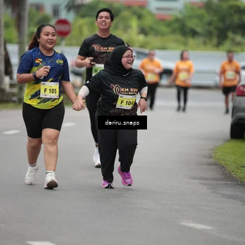 Runner Photo 8590392