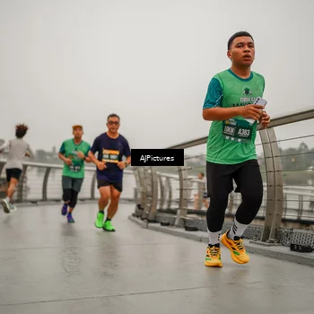 Runner Photo 8590409