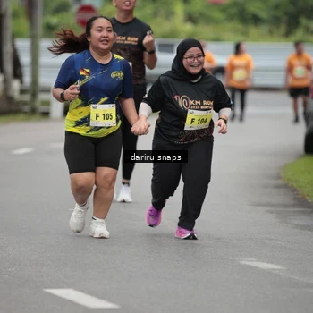 Runner Photo 8590422