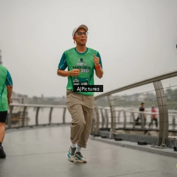 Runner Photo 8590440