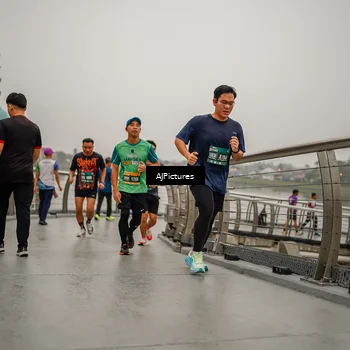 Runner Photo 8590465