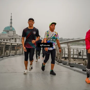 Runner Photo 8590472