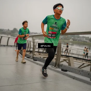 Runner Photo 8590485