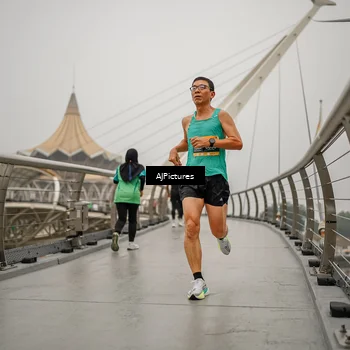 Runner Photo 8590494