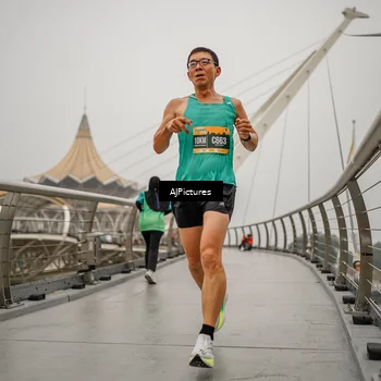 Runner Photo 8590505