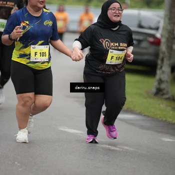 Runner Photo 8590524