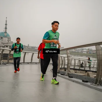 Runner Photo 8590539
