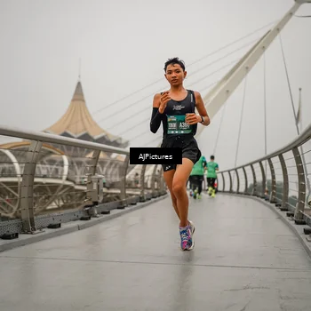 Runner Photo 8590541