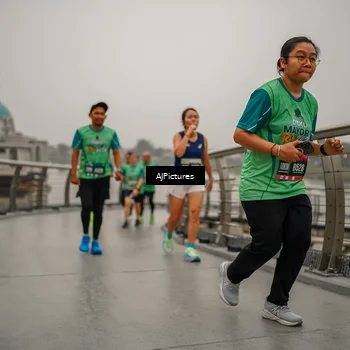 Runner Photo 8590553