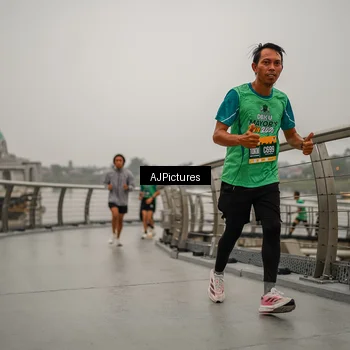 Runner Photo 8590610