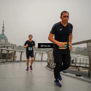 Runner Photo 8590621