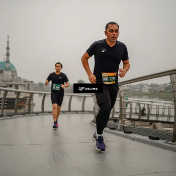 Runner Photo 8590629