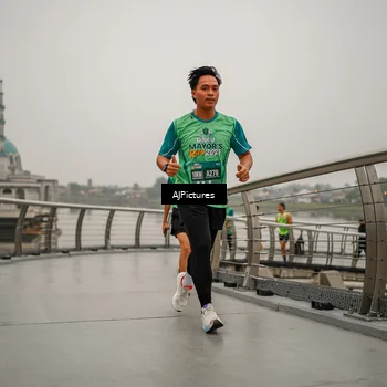 Runner Photo 8590644