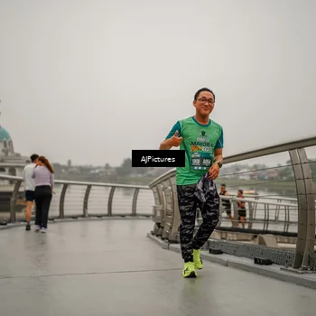 Runner Photo 8590669