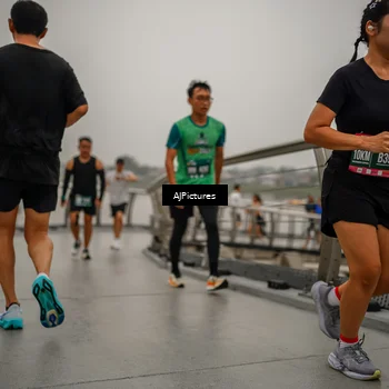 Runner Photo 8590671