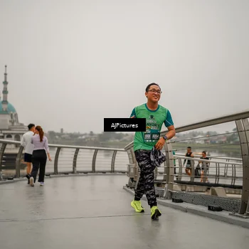 Runner Photo 8590679