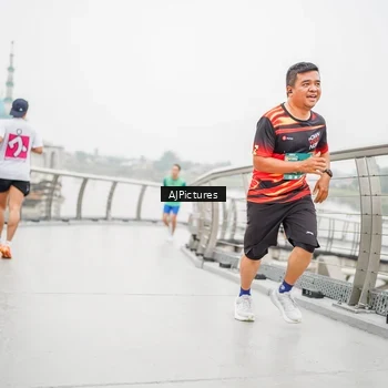 Runner Photo 8590694
