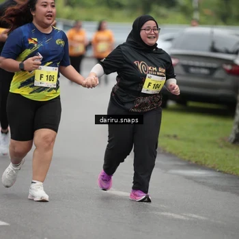 Runner Photo 8590756